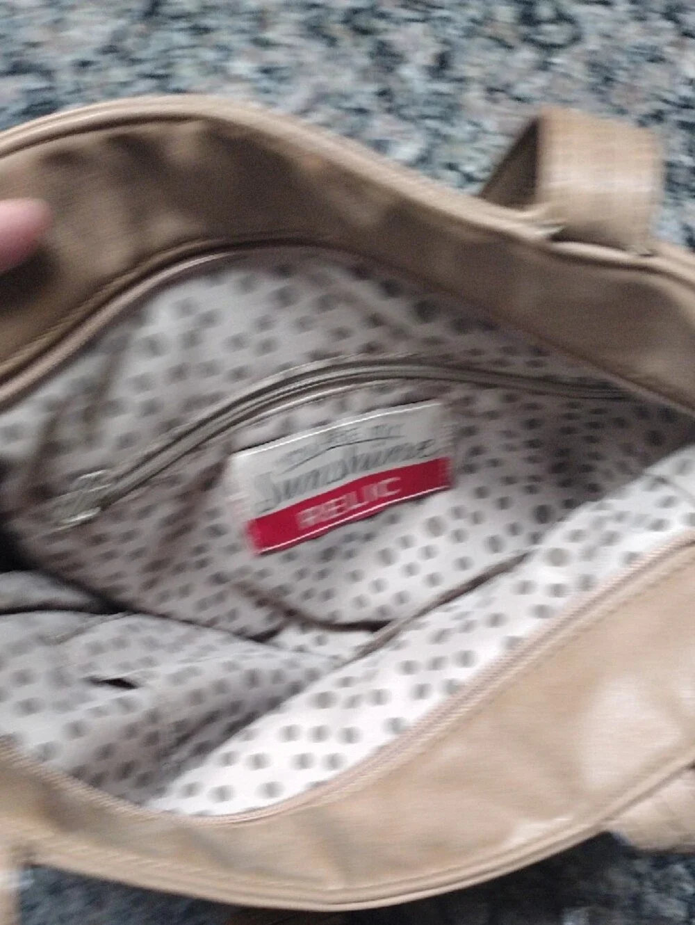 like new Relic 2 handle Classic Tan Women’s Shoulder Bag super cute fauz leather